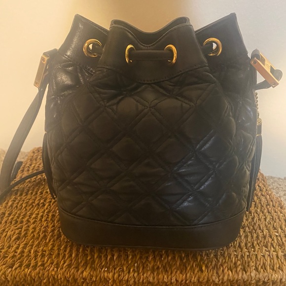 🎊HP Vintage Mini MCM Quilted Bucket Bag - Picture 7 of 17
